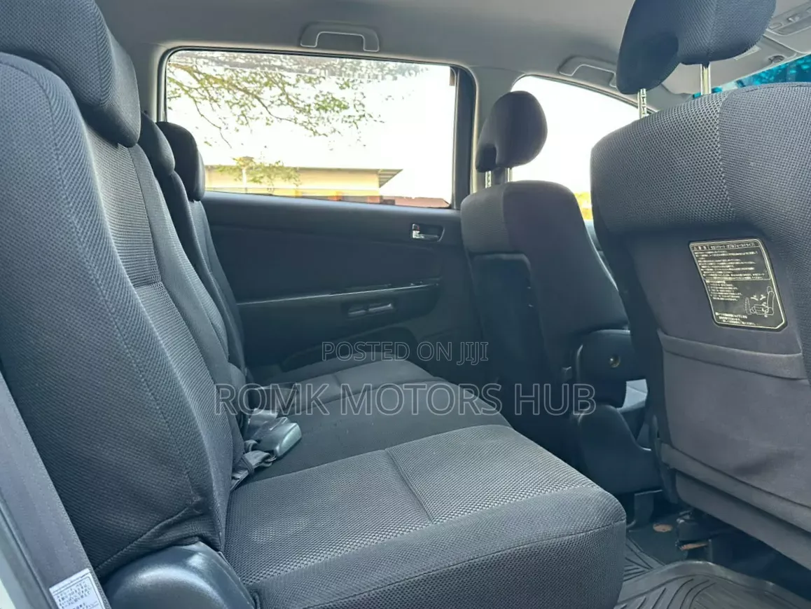 Toyota Wish 2006 White