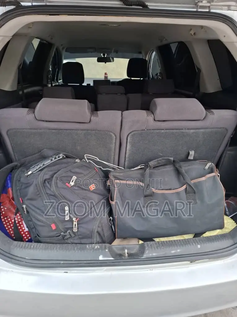 Toyota Wish 2005 Silver