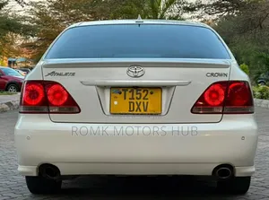 Toyota Crown 2008 White