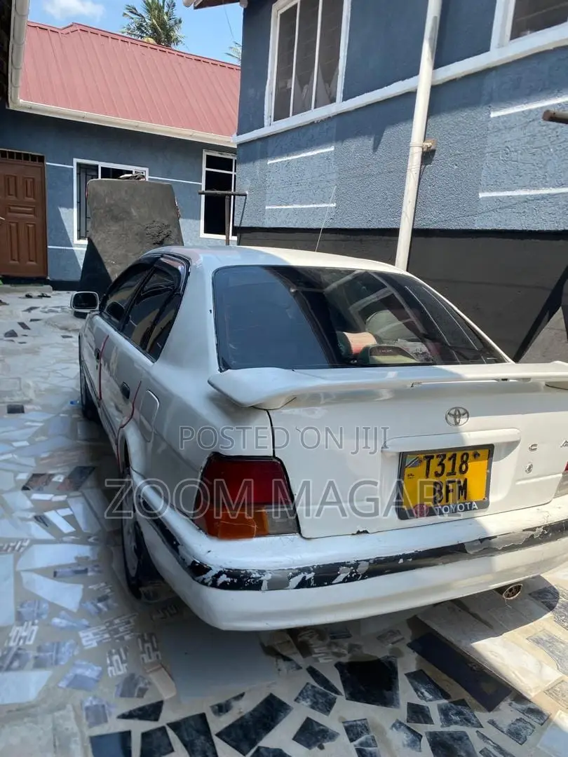 Toyota Corsa 2002 White