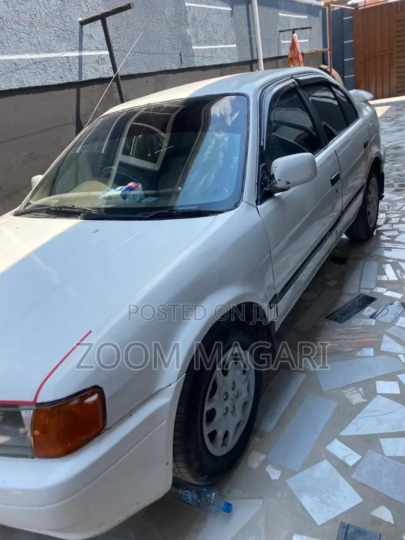 Toyota Corsa 2002 White