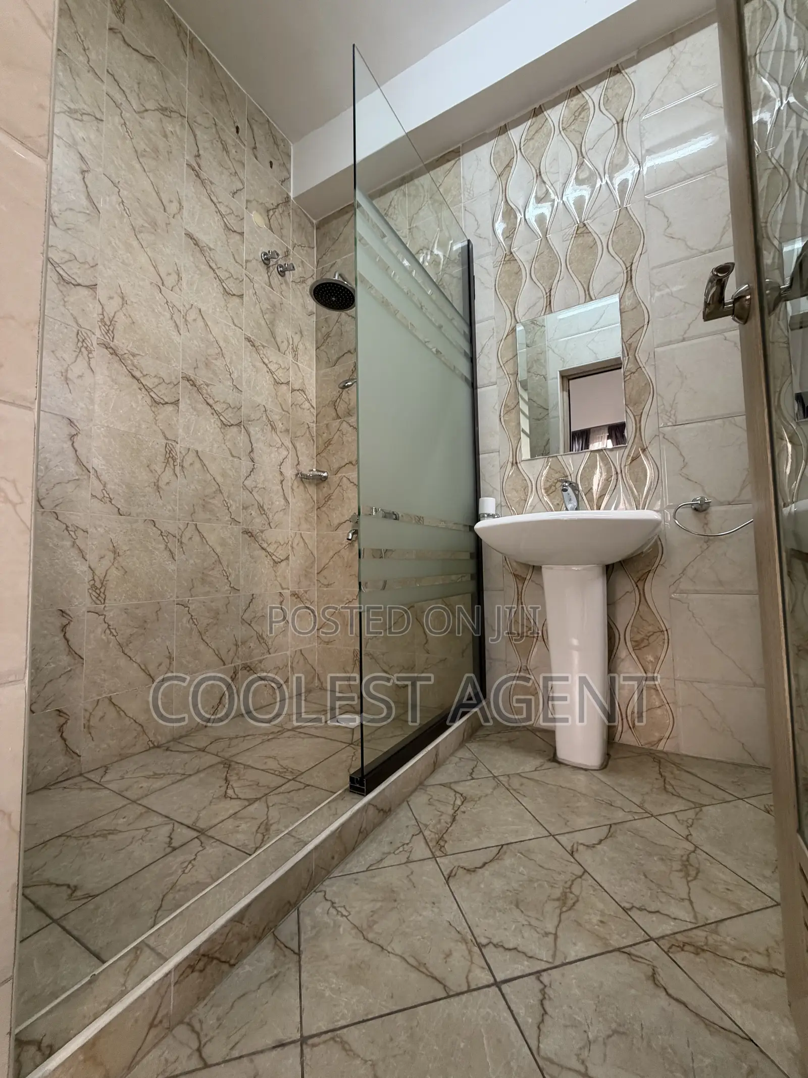 Furnished 3bdrm Apartment in Coolest, Upanga East for rent
