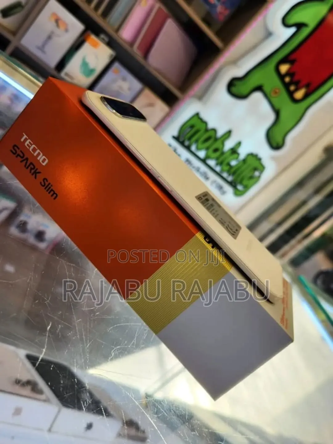 New Tecno Spark Slim 256 GB White