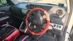 Toyota Corolla Rumion 2010 White