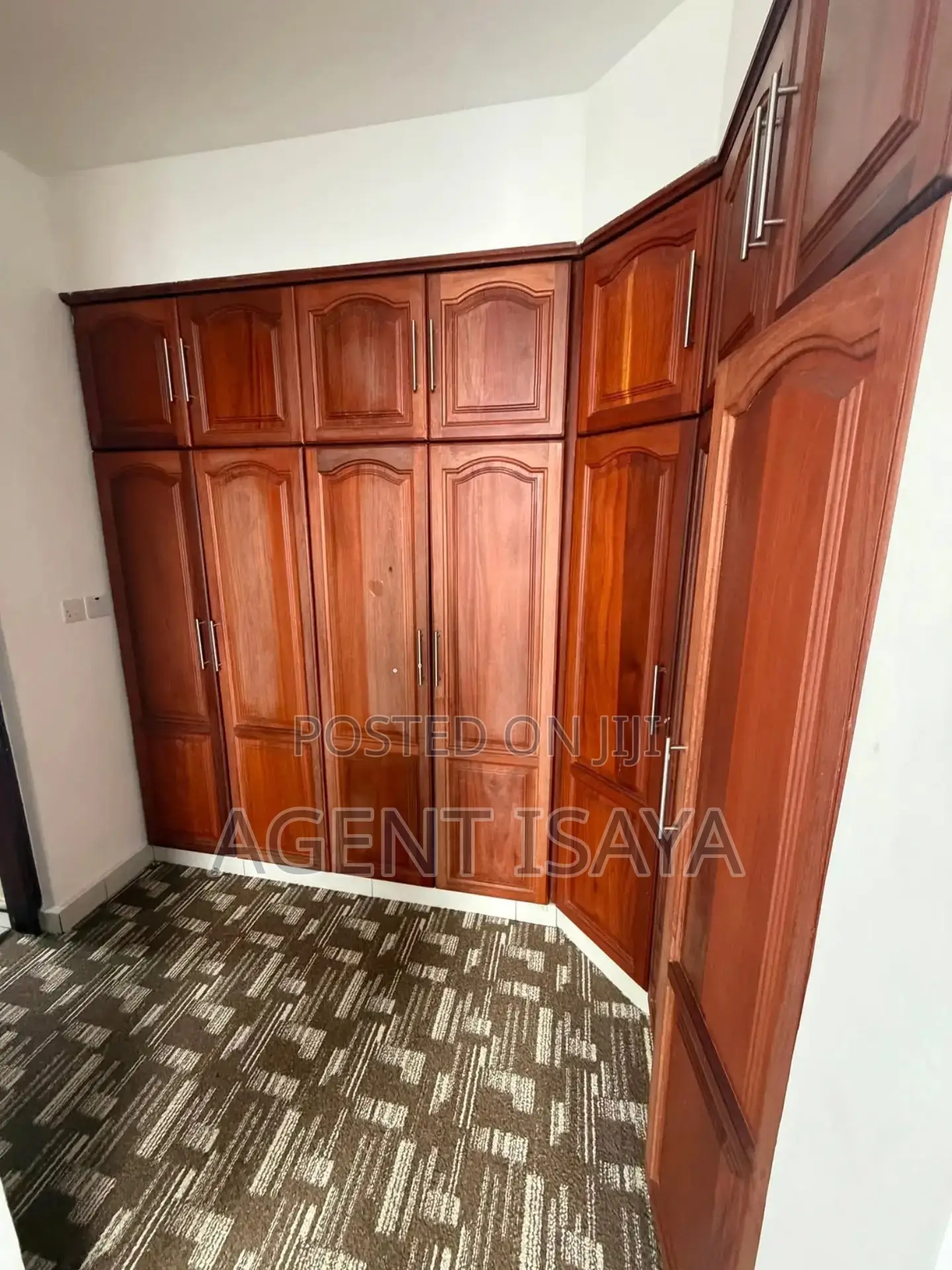 Furnished 3bdrm Apartment in Mikocheni for rent