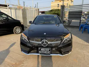 Mercedes-Benz C200 2015 Black