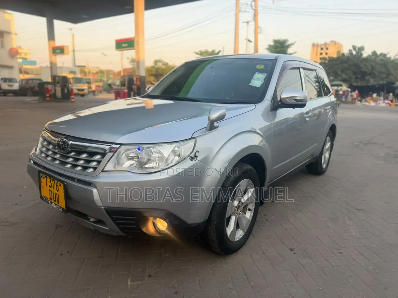 Subaru Forester 2011 Silver