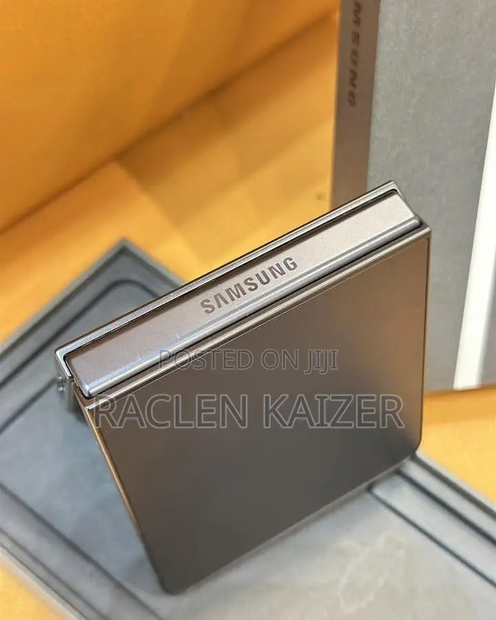 New Samsung Galaxy Z Fold7 256 GB