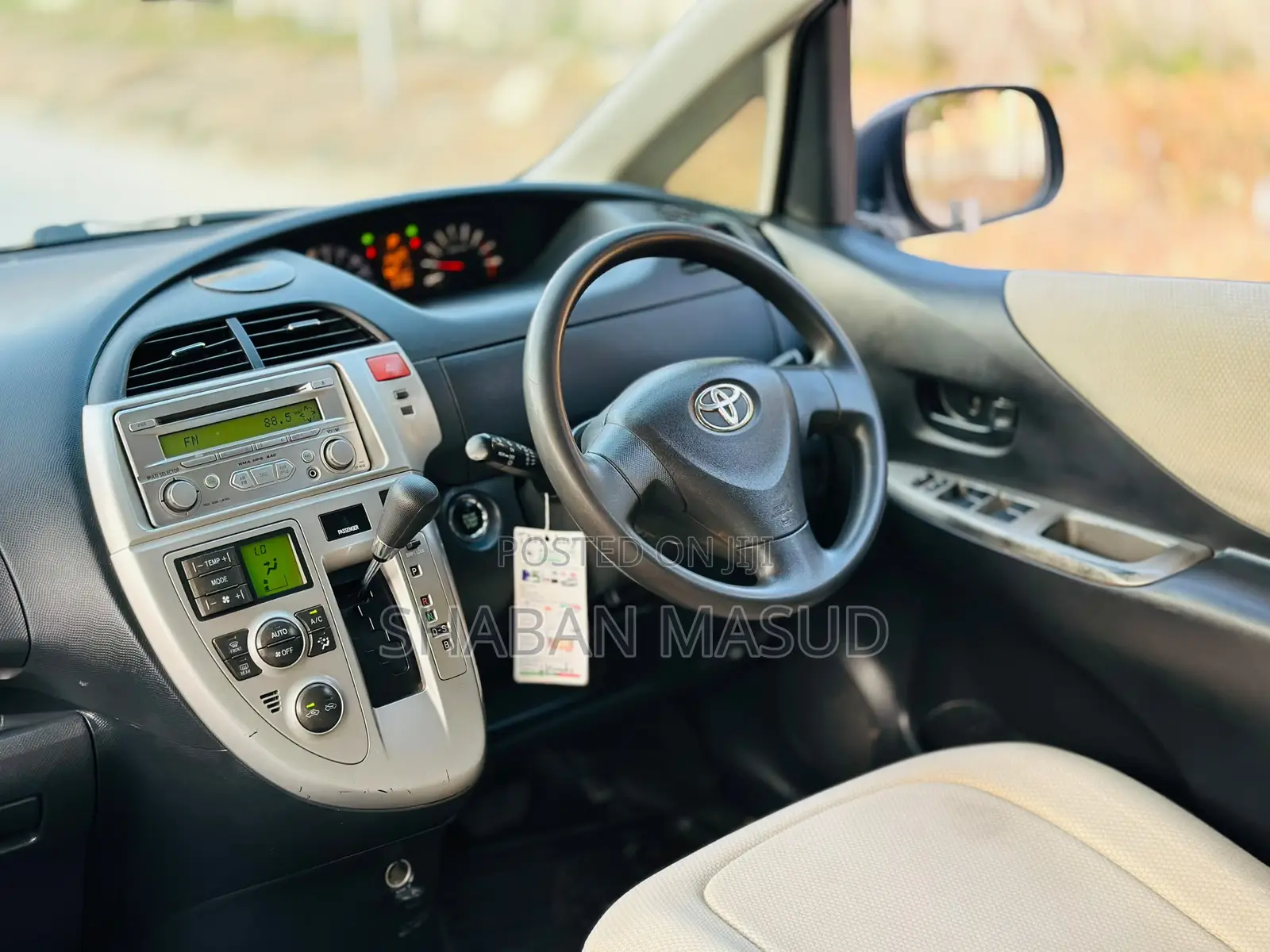 Toyota Ractis 1.3 FWD 2008 Blue