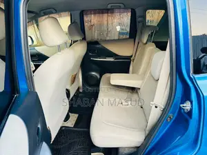 Toyota Ractis 1.3 FWD 2008 Blue