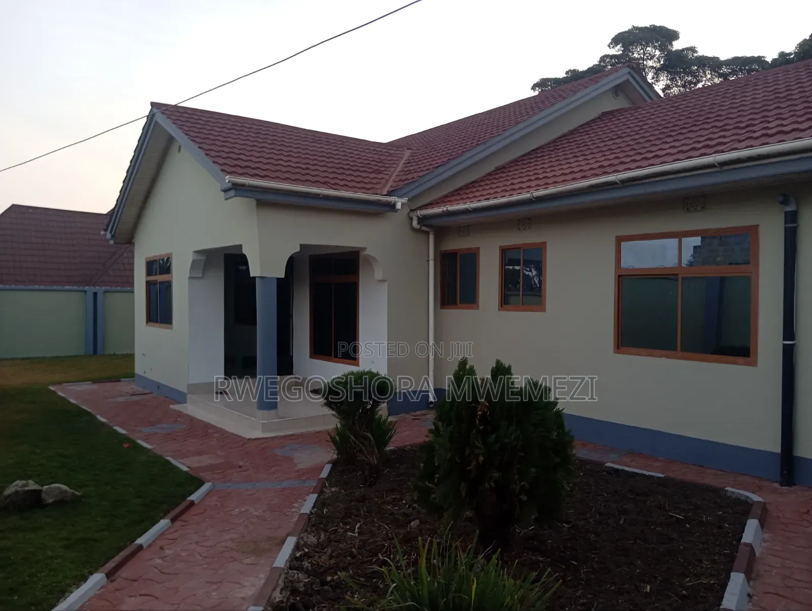 3bdrm House in Ngaramtoni Ya Juu, Kiranyi for sale