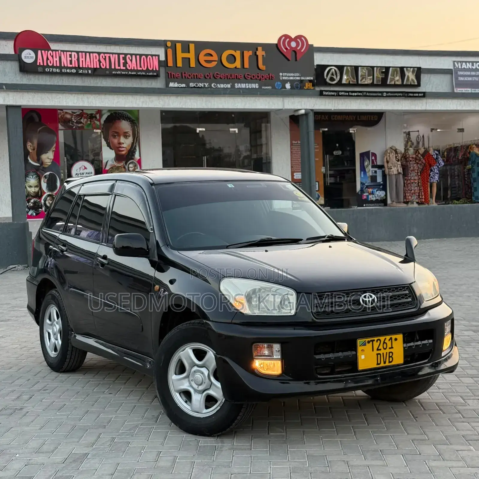 Toyota RAV4 Base FWD 2001 Black