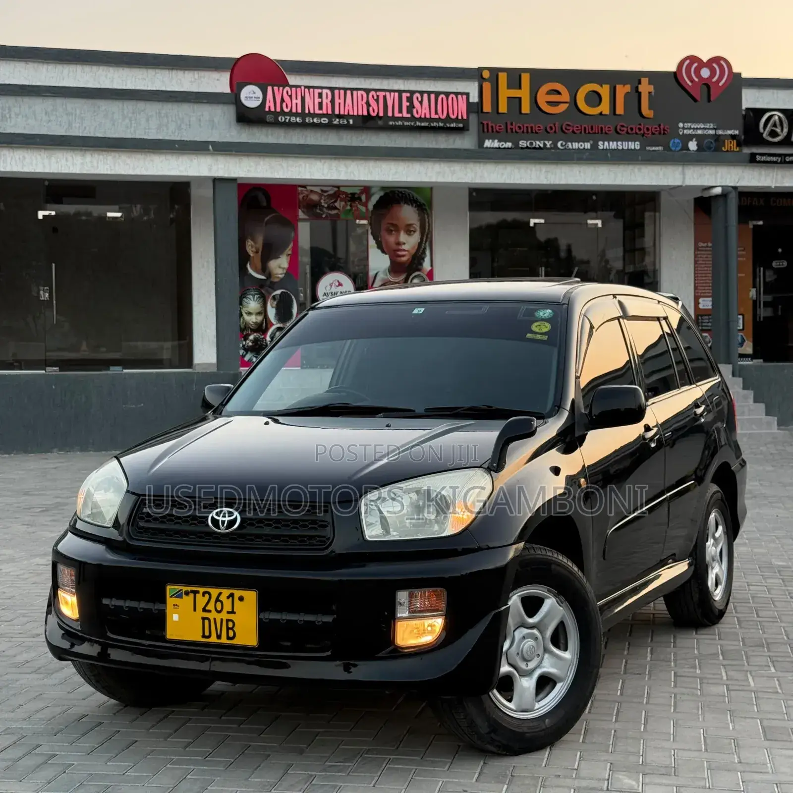 Toyota RAV4 Base FWD 2001 Black