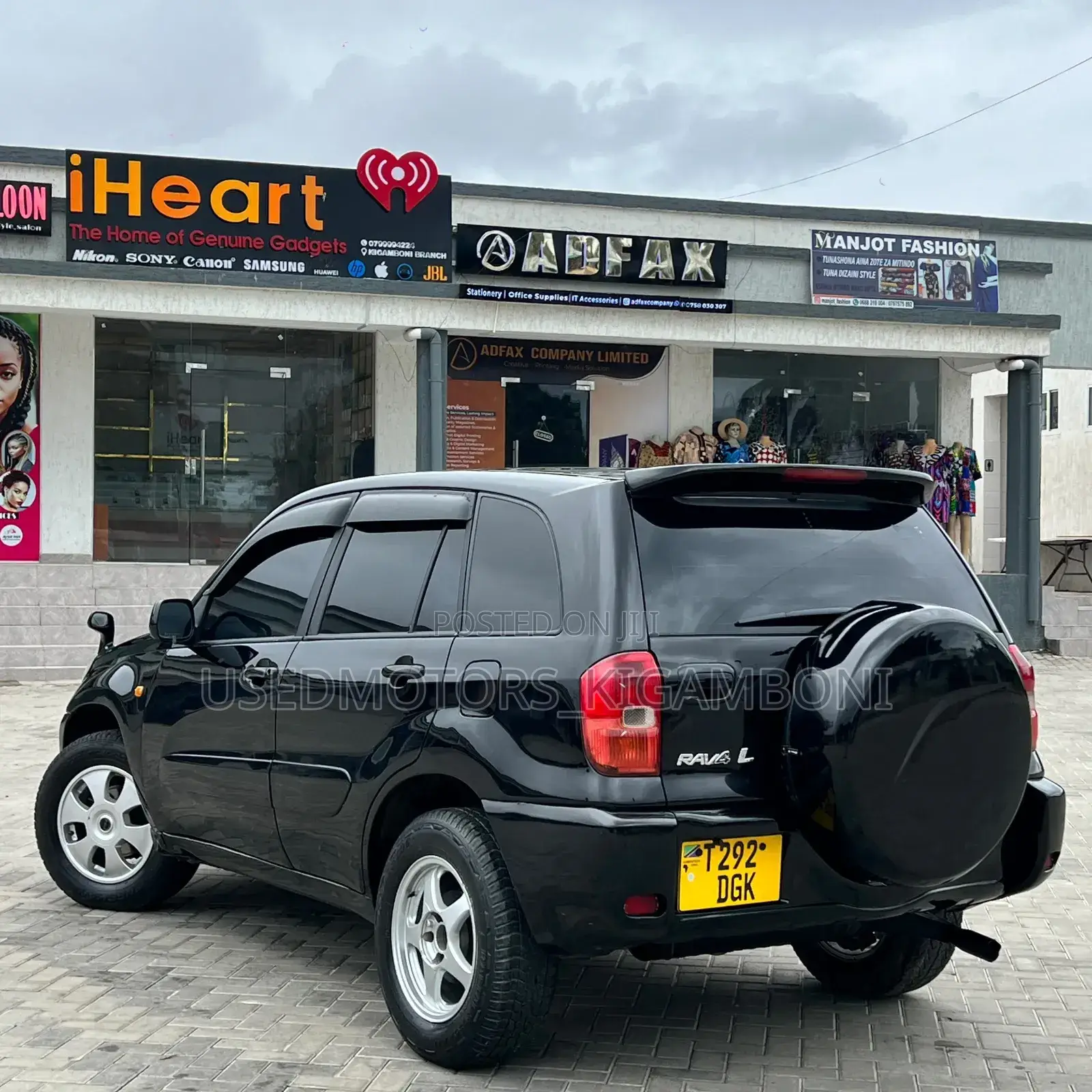 Toyota RAV4 Base FWD 2001 Black