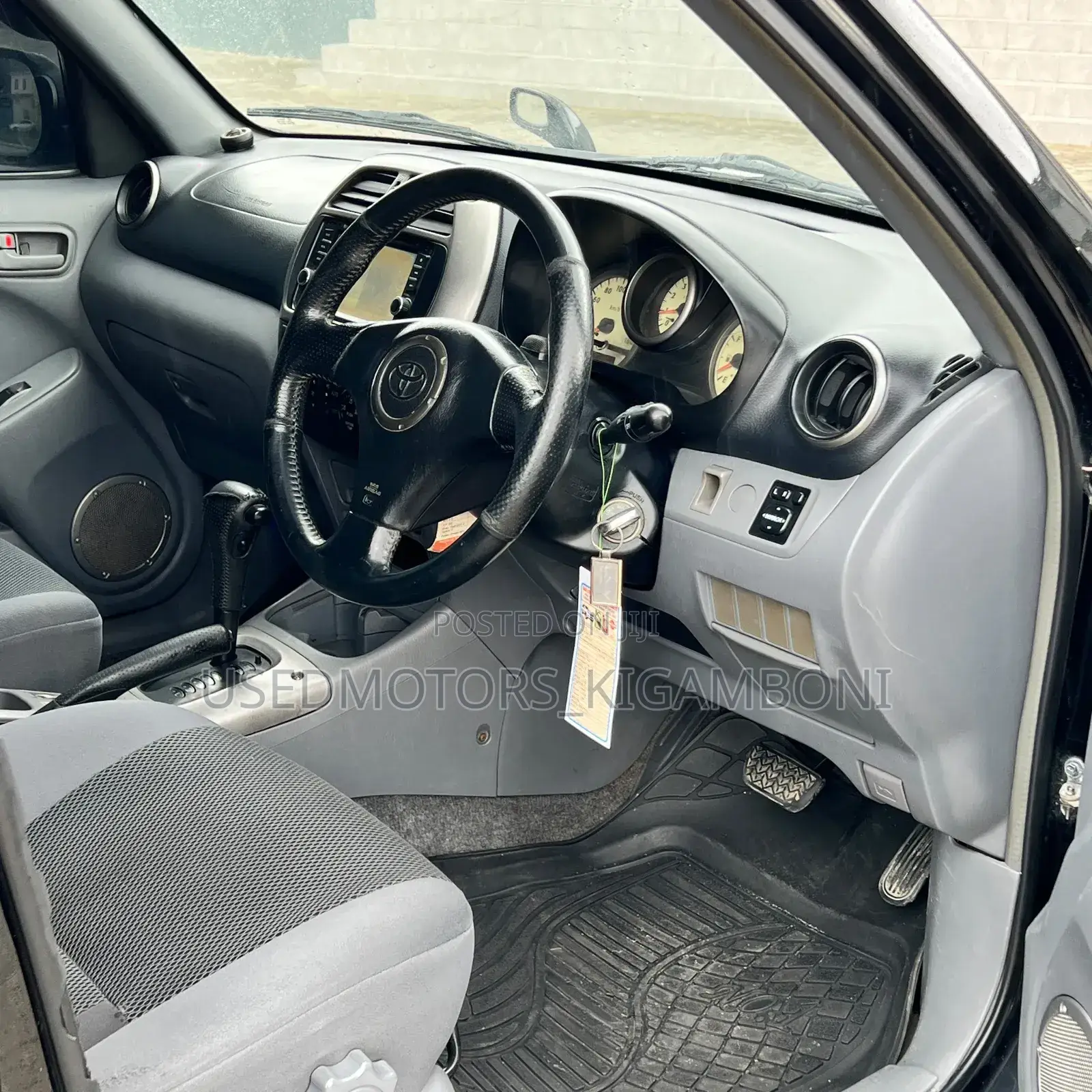 Toyota RAV4 Base FWD 2001 Black
