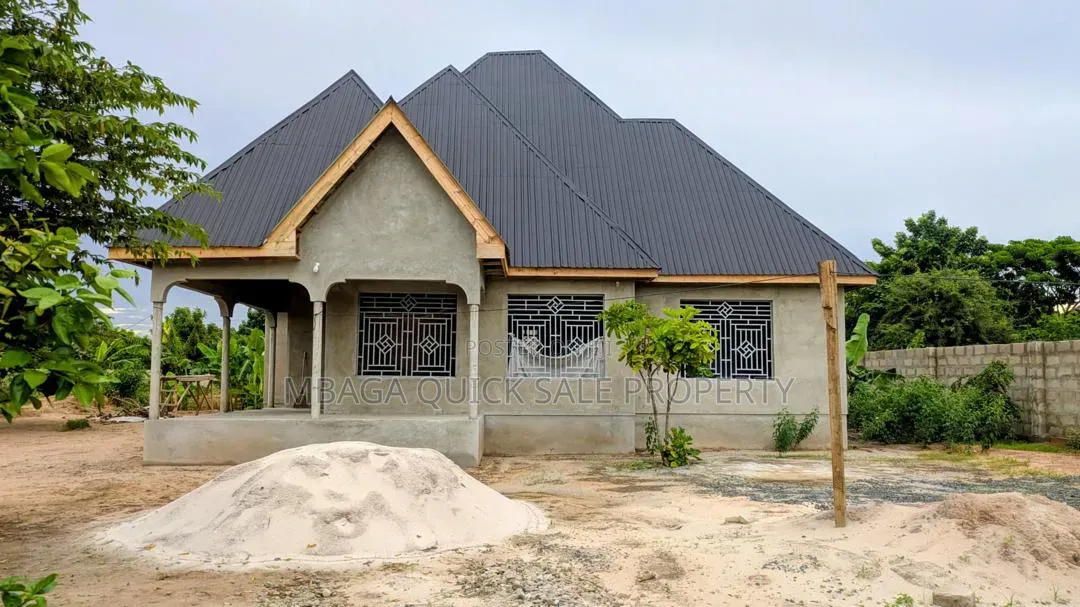 3bdrm House in Mlingoti Magharibi (West) for sale
