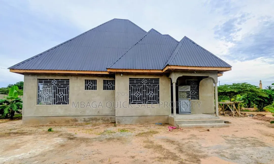 3bdrm House in Mlingoti Magharibi (West) for sale