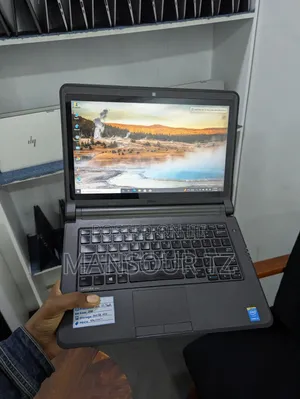 New Laptop Dell Latitude 13 3340 8GB Intel Core i3 HDD 500GB
