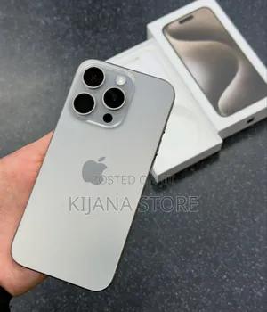 New Apple iPhone 15 Pro Max 256 GB Silver