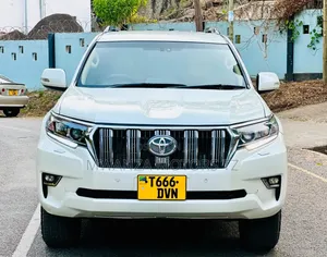 Toyota Land Cruiser Prado 2011 White