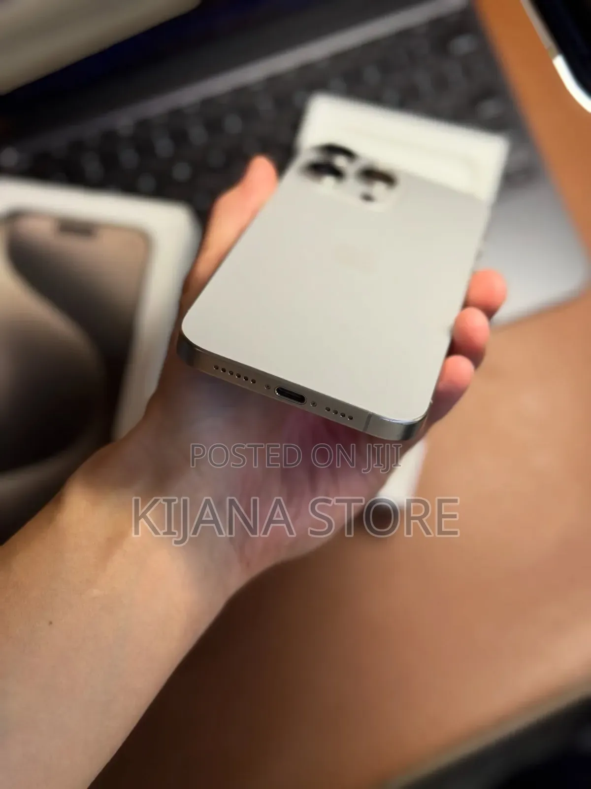 New Apple iPhone 15 Pro Max 256 GB Silver