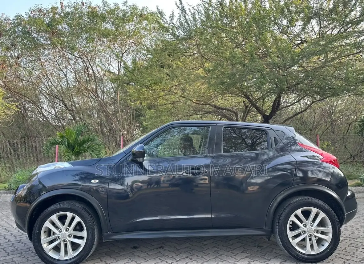 Nissan Juke 2011 Black