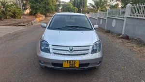 Toyota IST 2004 Beige