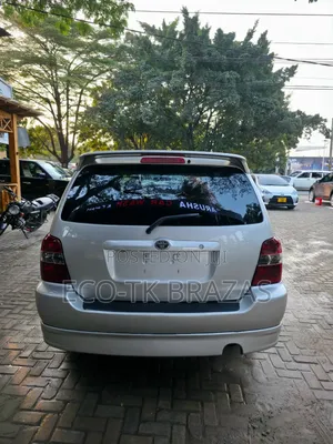 Toyota Kluger 2006 Silver
