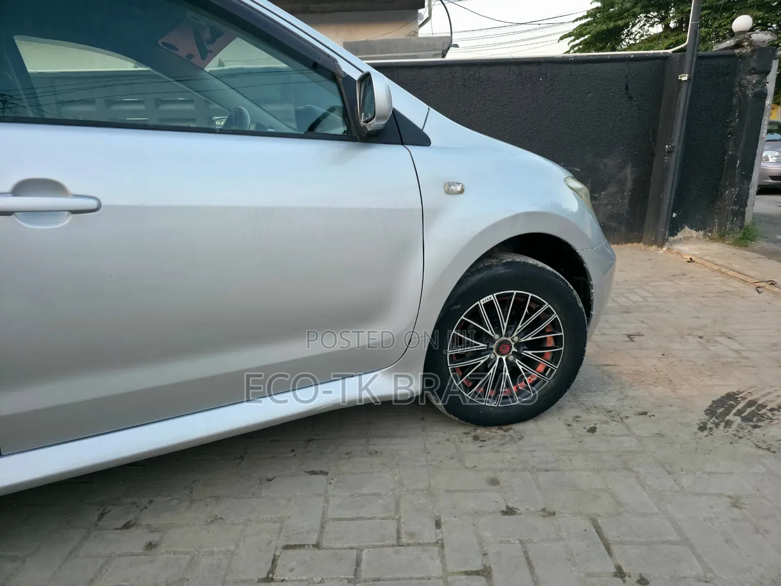 Toyota IST 2005 Silver