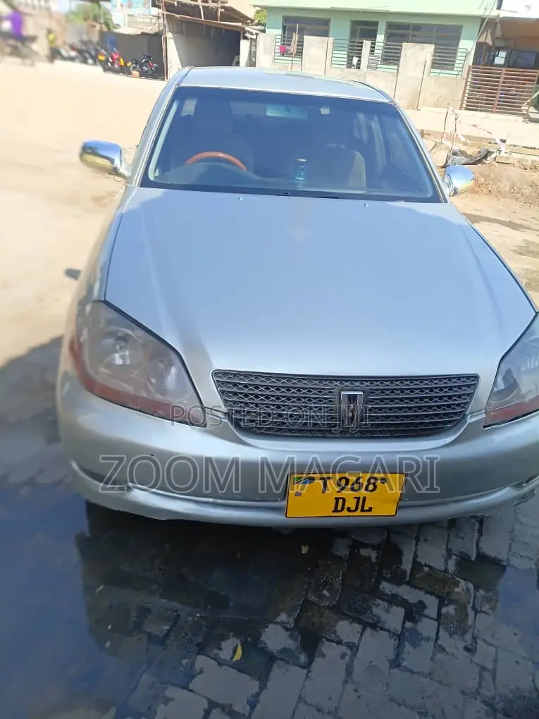 Toyota Mark II 2003 Silver