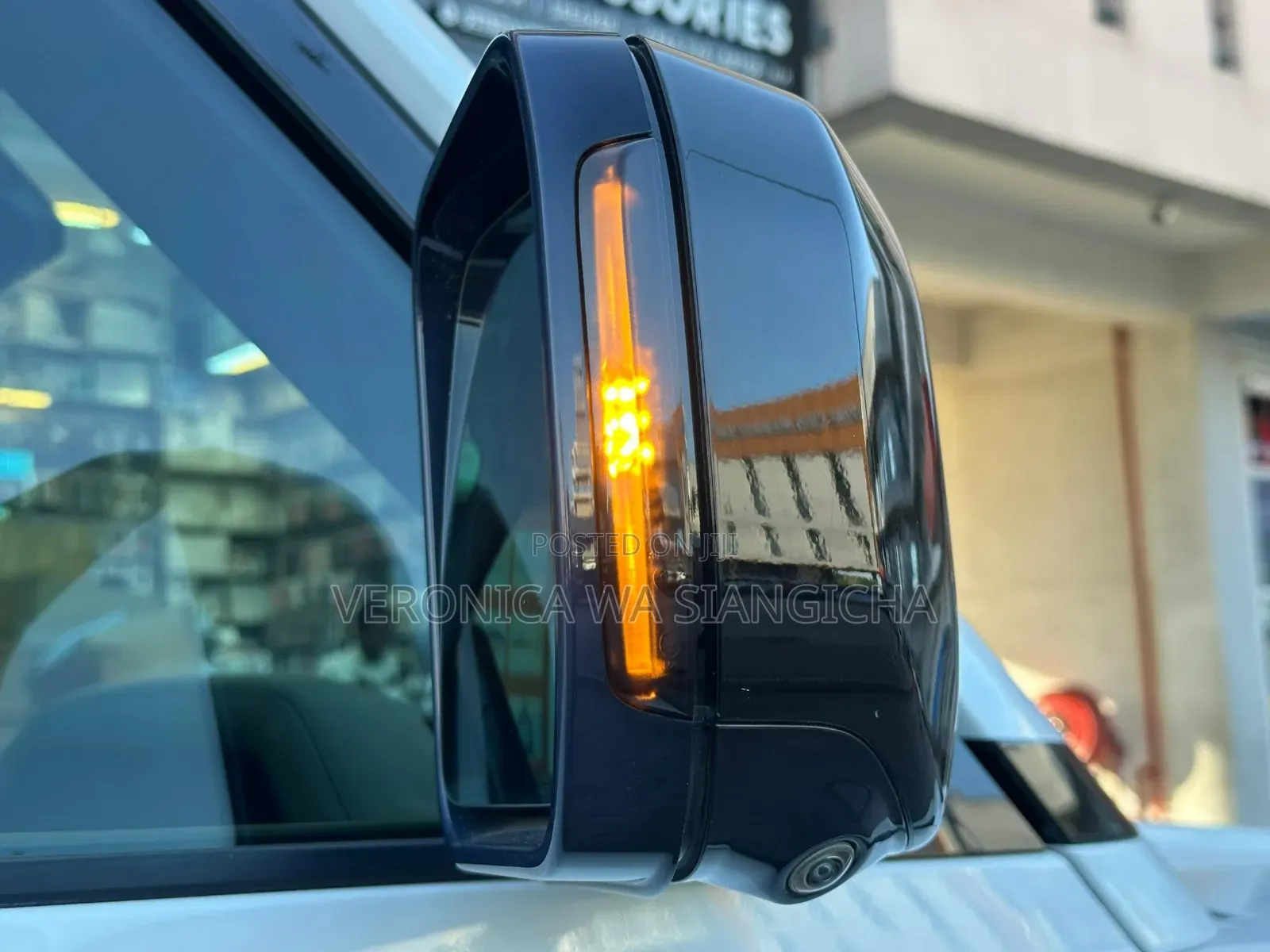Land Rover Defender 2021 White