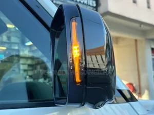 Land Rover Defender 2021 White