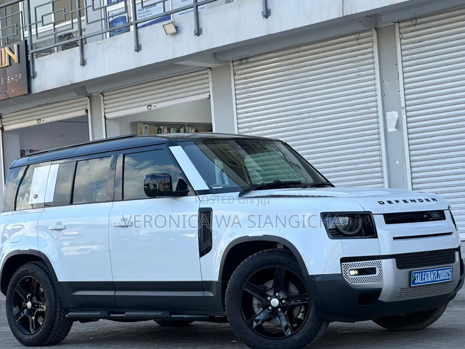 Land Rover Defender 2021 White