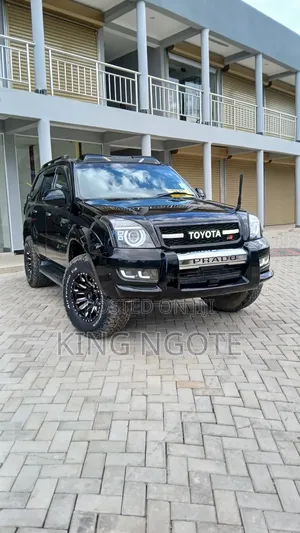Toyota Land Cruiser 2006 Black
