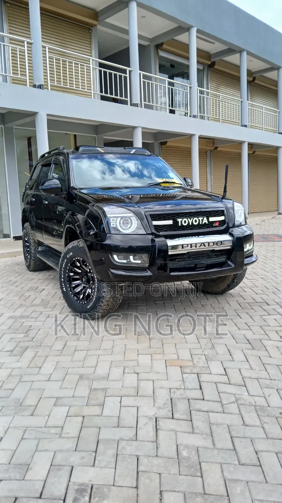Toyota Land Cruiser 2006 Black