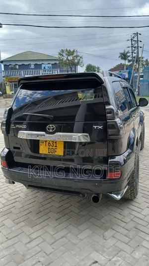 Toyota Land Cruiser 2006 Black