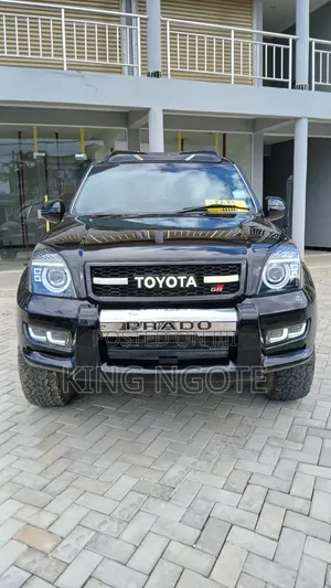 Toyota Land Cruiser 2006 Black