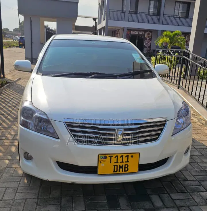 Toyota Premio 2008 White