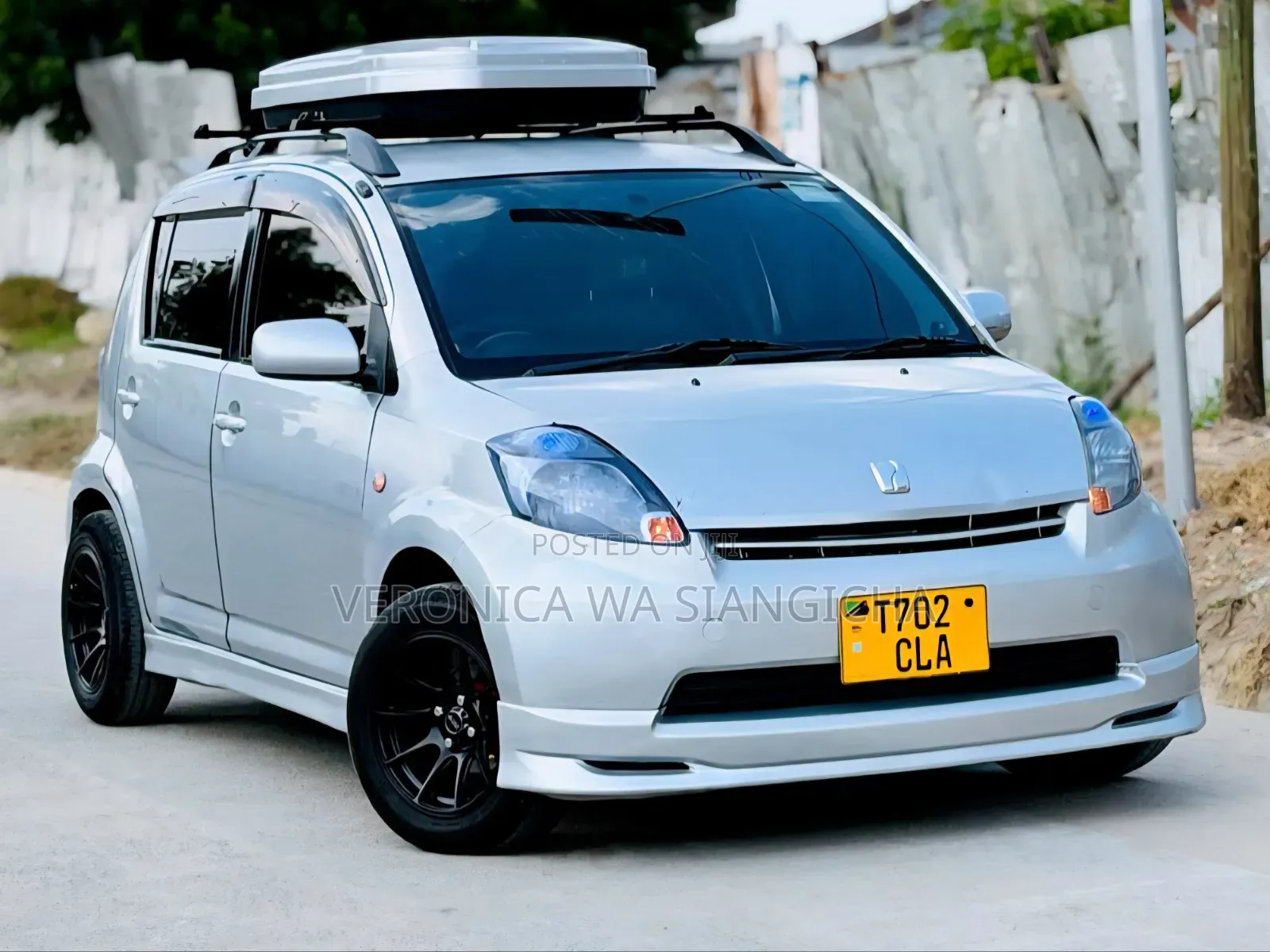Toyota Passo 2004 Silver