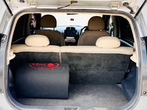 Toyota Passo 2004 Silver