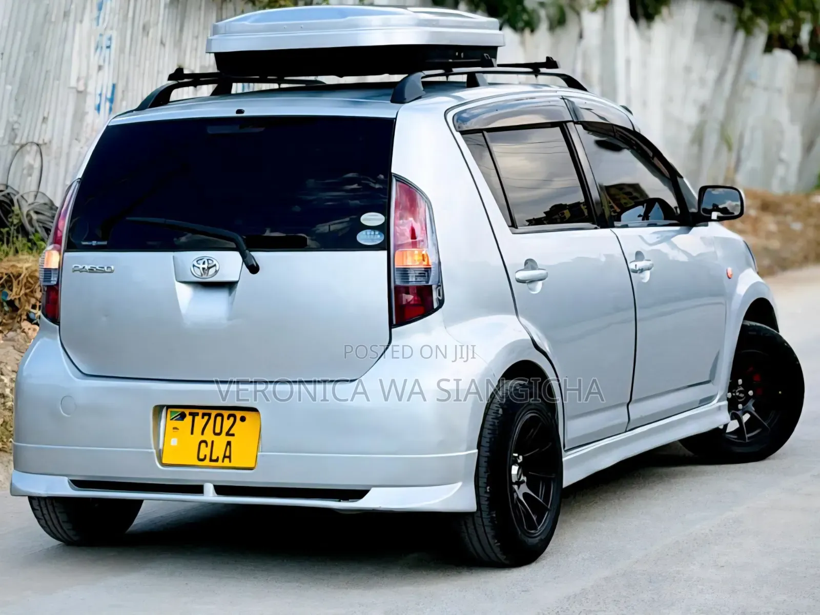 Toyota Passo 2004 Silver