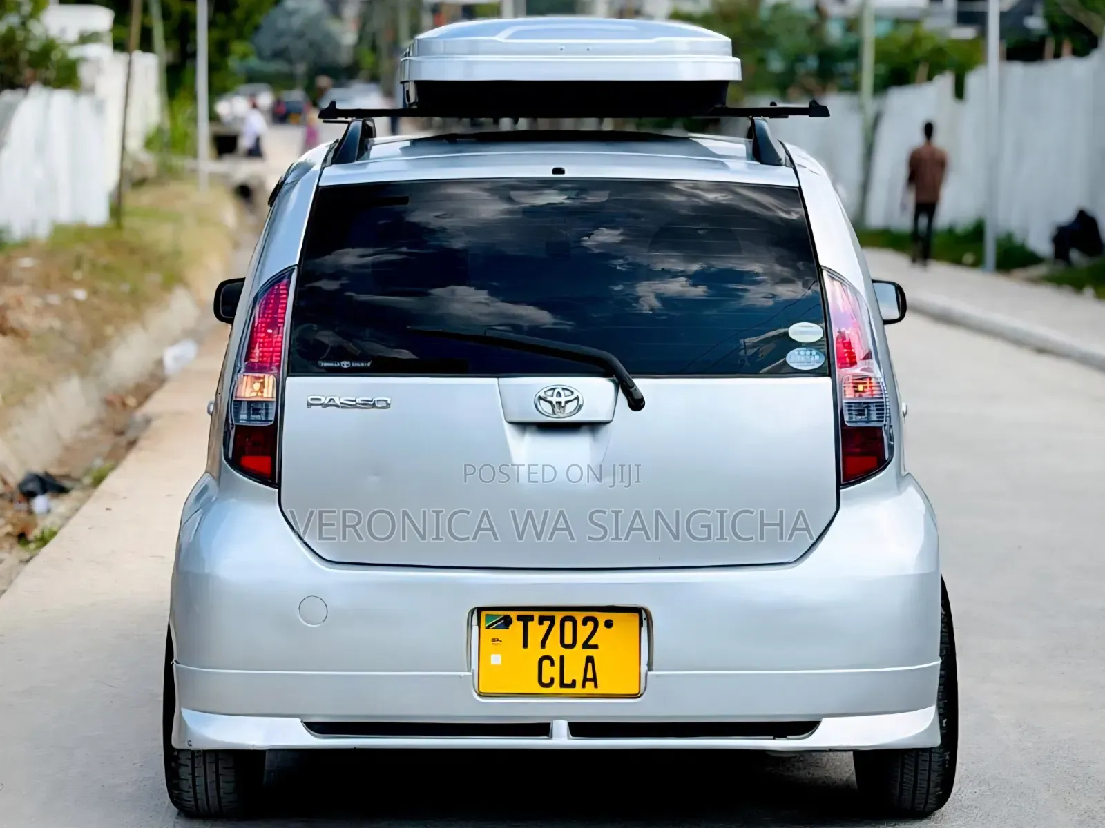 Toyota Passo 2004 Silver