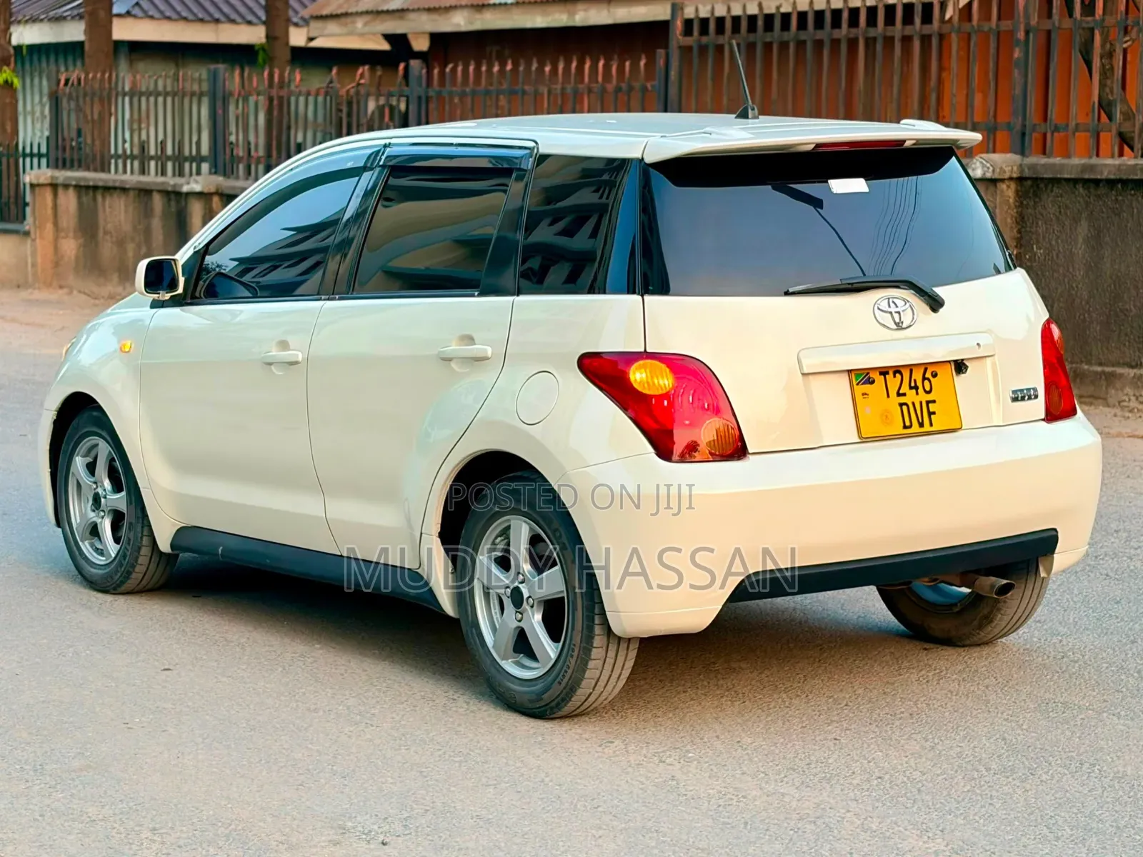 Toyota IST 2004 White
