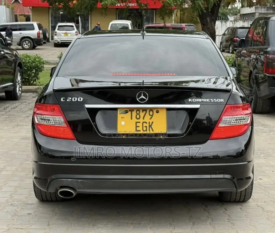 Mercedes-Benz C-Class 2010 Black