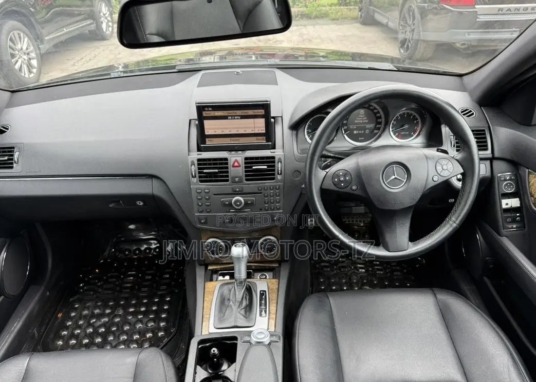Mercedes-Benz C-Class 2010 Black