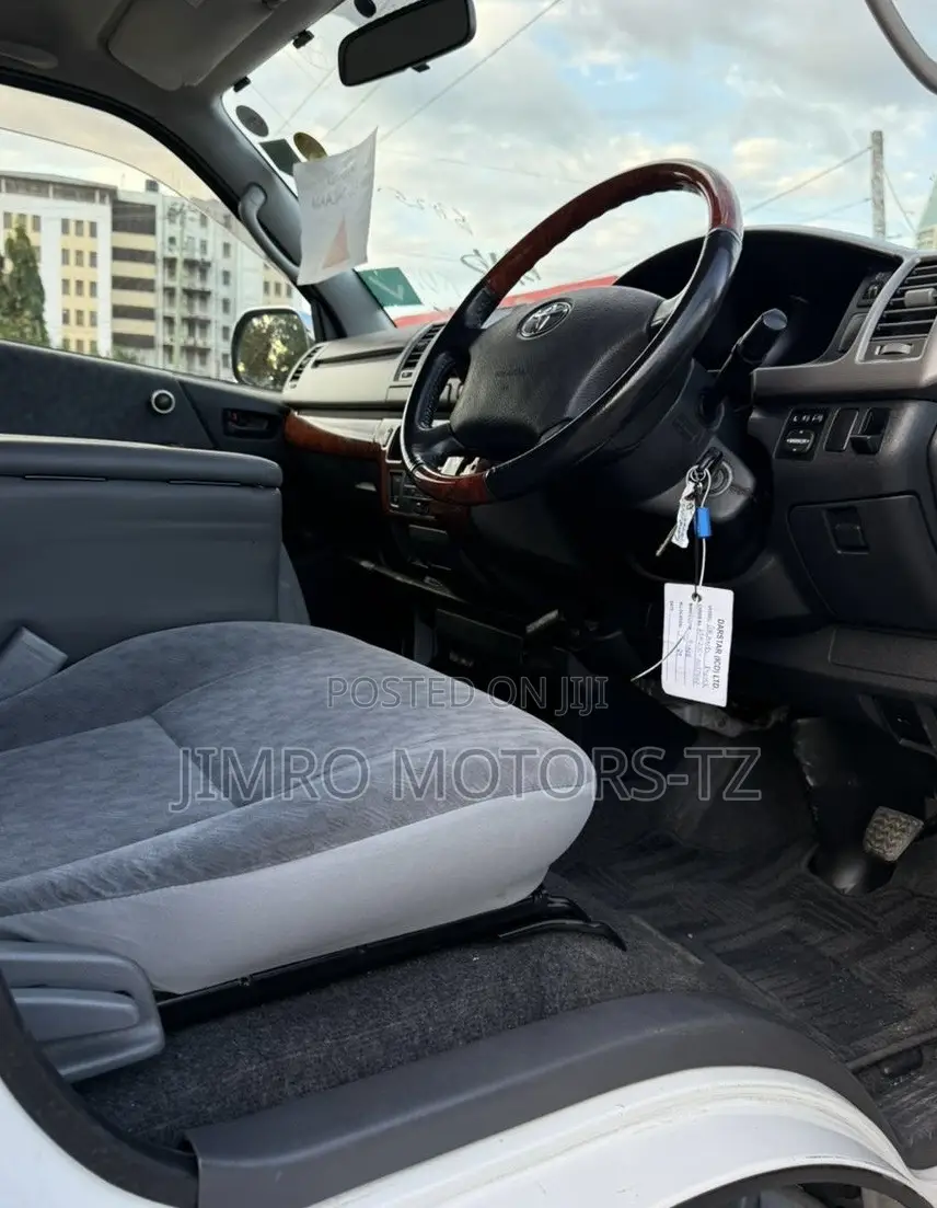 Toyota Harrier 2007 White