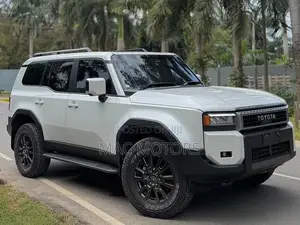 Toyota Land Cruiser Prado 2024 White