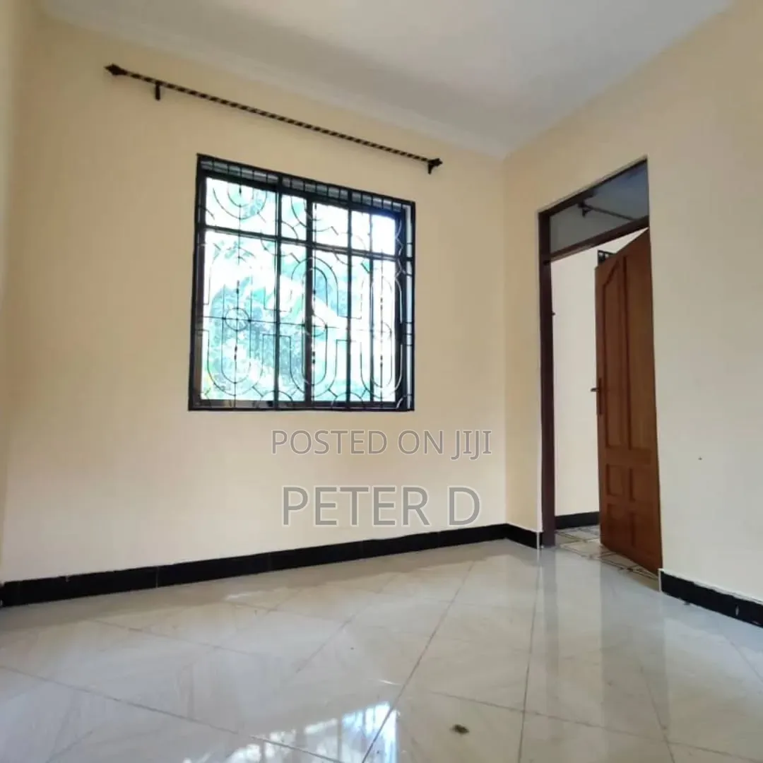 1bdrm Apartment in Kimara for rent