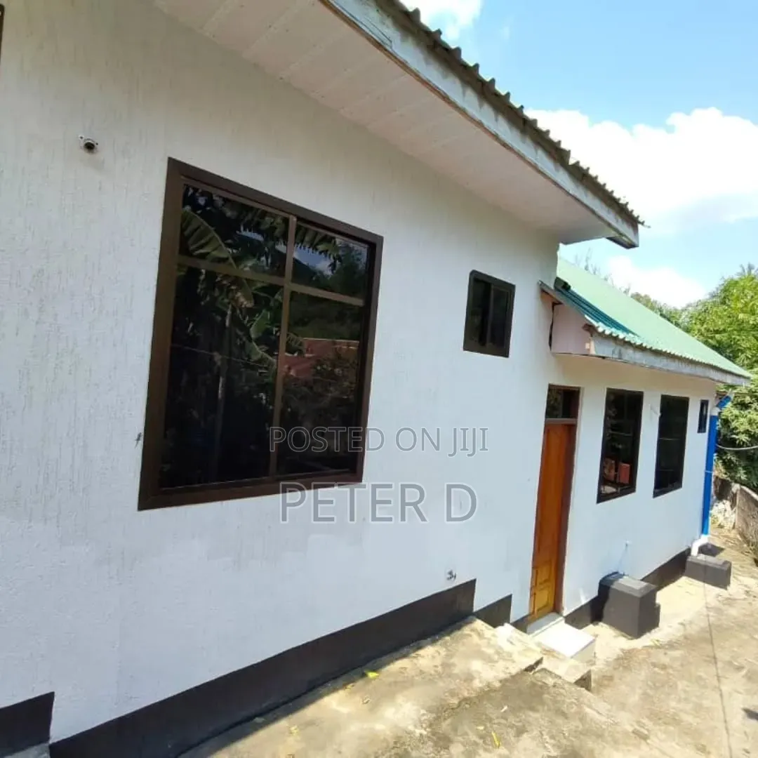 1bdrm Apartment in Kimara for rent
