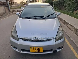Toyota Wish 2003 Silver